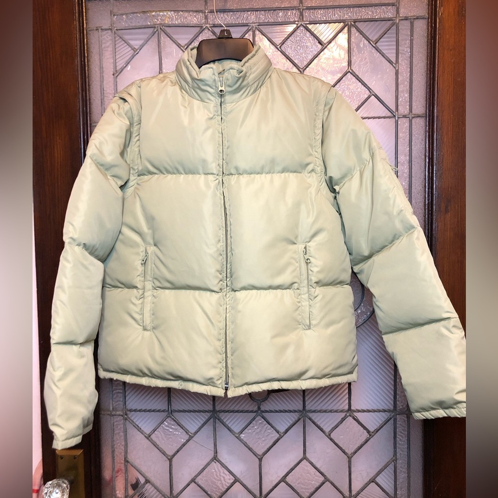 J Crew Women’s Down Filled Puffer Jacket with detachable sleeves Size S